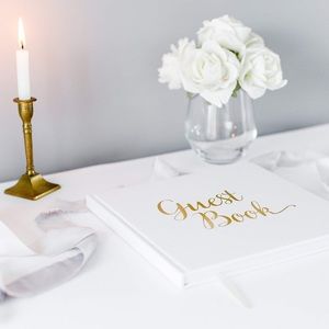 ❤️ Gold & white 32 page wedding guest book 👰🏼❤️